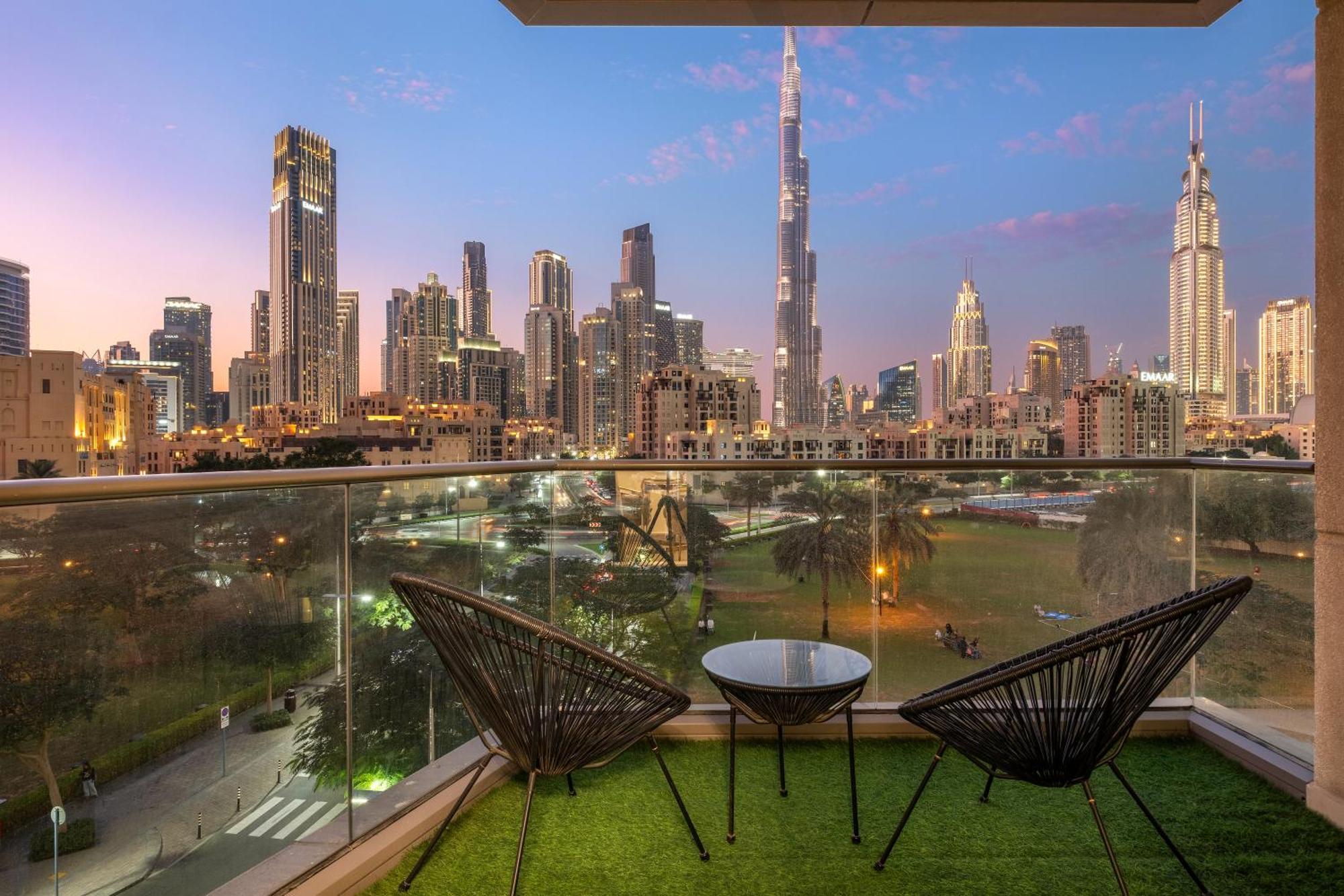 First Class 2br With Burj Khalifa & Downtown View Apartment